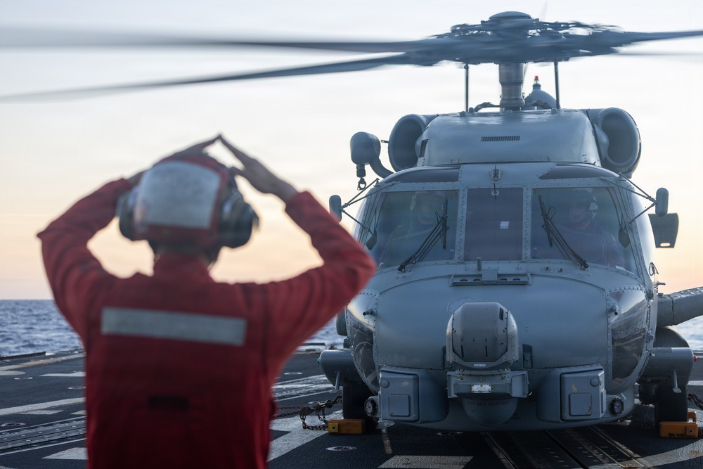USS Wayne E. Meyer (DDG 108) Conducts Flight Operations
