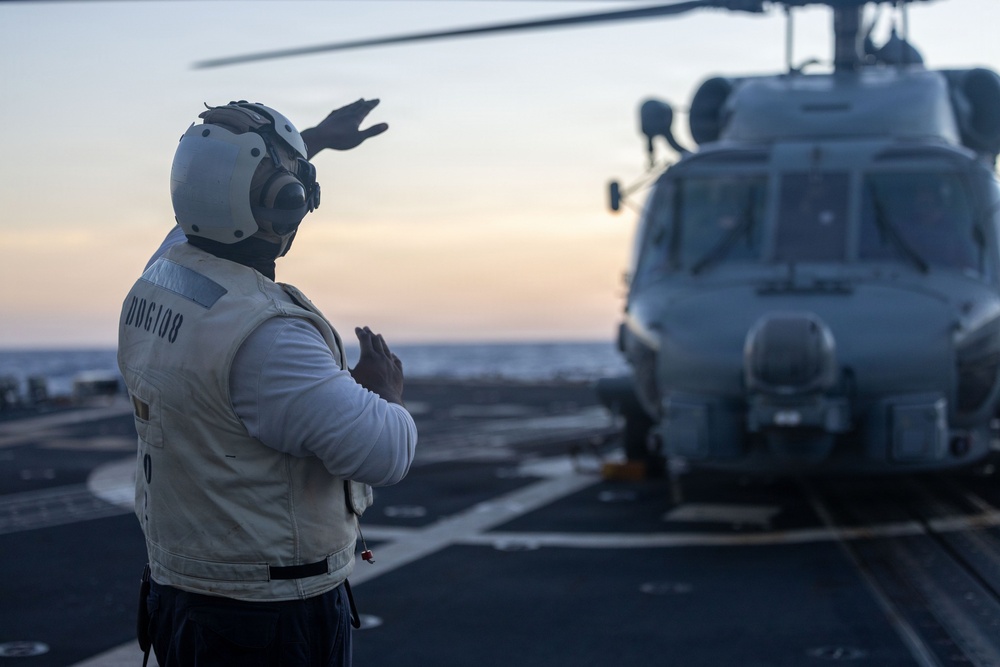 USS Wayne E. Meyer (DDG 108) Conducts Flight Operations
