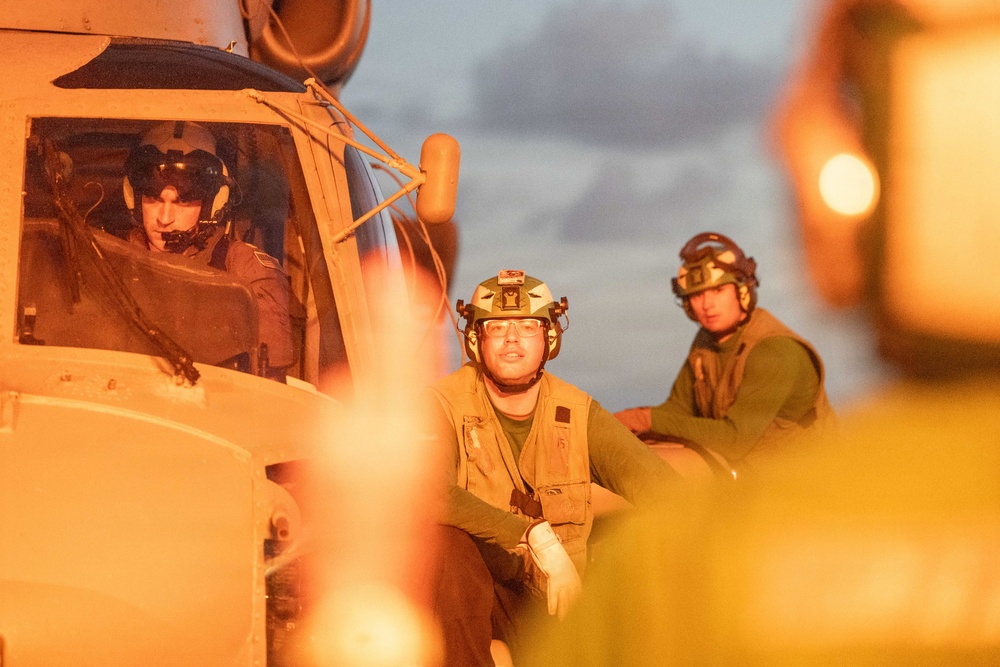 USS Wayne E. Meyer (DDG 108) Conducts Flight Operations