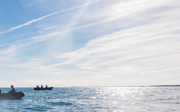 26th MEU MRF conducts dive operations training at Camp Lejeune