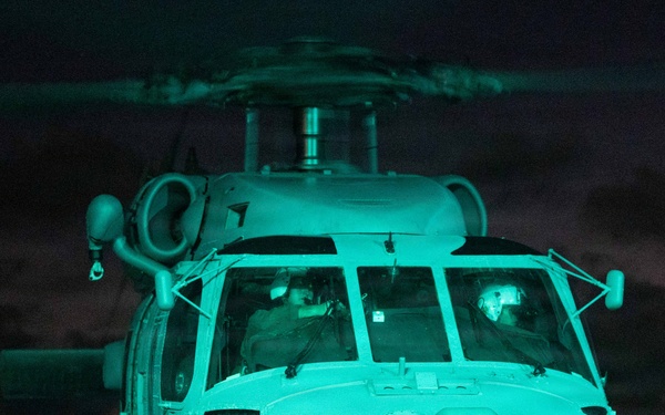 USS Wayne E. Meyer (DDG 108) Conducts Flight Operations