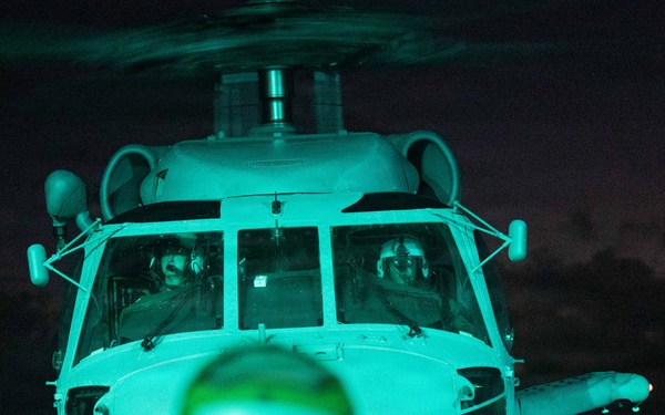 USS Wayne E. Meyer (DDG 108) Conducts Flight Operations