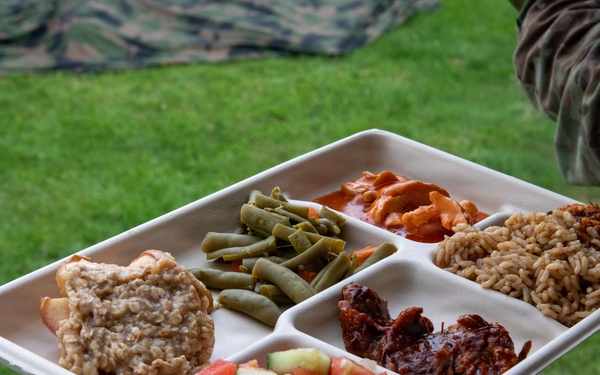 Day 2: 311th Field Hospital Team Executes Field-Feeding Mission During Connelly Competition