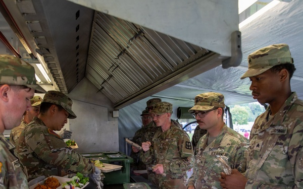 Day 2: 311th Field Hospital Team Executes Field-Feeding Mission During Connelly Competition