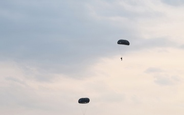 Last Jump: 404th Civil Affairs Battalion celebrates legacy as it closes airborne chapter
