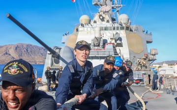 USS Oscar Austin conducts sea and anchor