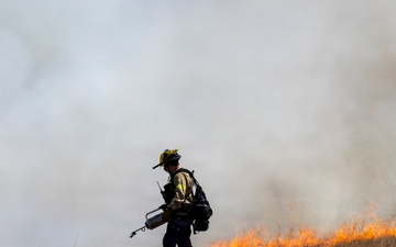 MCAS Miramar conducts a prescribed burn in preparation for the America’s Air Show 2026