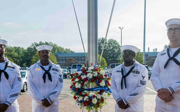 SURFLANT Hosts Wreath-Laying Ceremony
