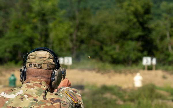 Delaware Army National Guard conducts M17 training