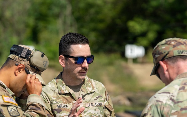 Delaware Army National Guard conducts M17 training