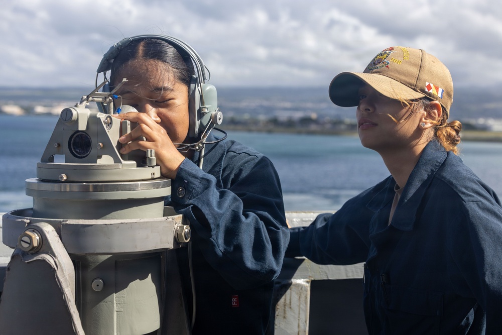 USS Wayne E. Meyer (DDG 108) Conducts Sea and Anchor