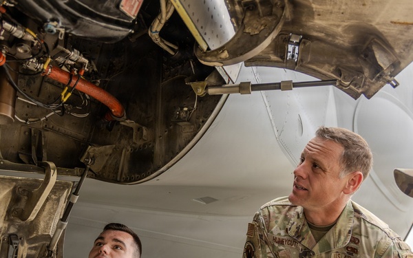 Maj. Huneycutt, rerouted but not grounded