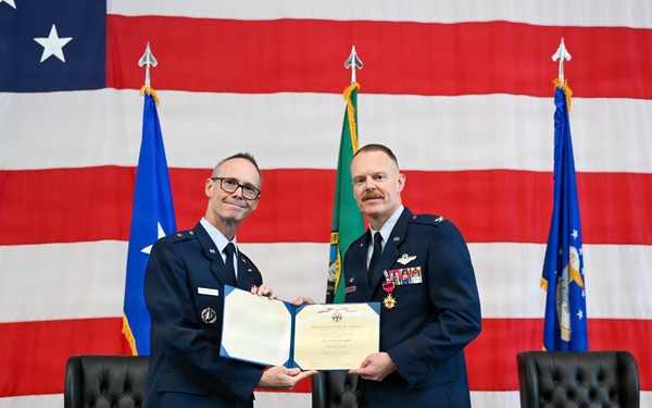 194th Wing welcomes a new commander