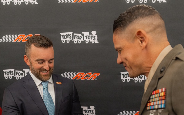 SMMC Attends the Toys for Tots Annual Coordinators Training and 2025 Awards Dinner