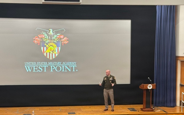 Brig. Gen. Matt Ross addresses West Point cadets