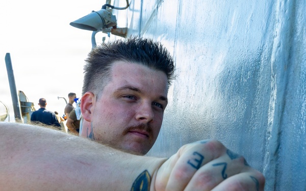 Freshwater Washdown Conducted by USS Benfold Sailors