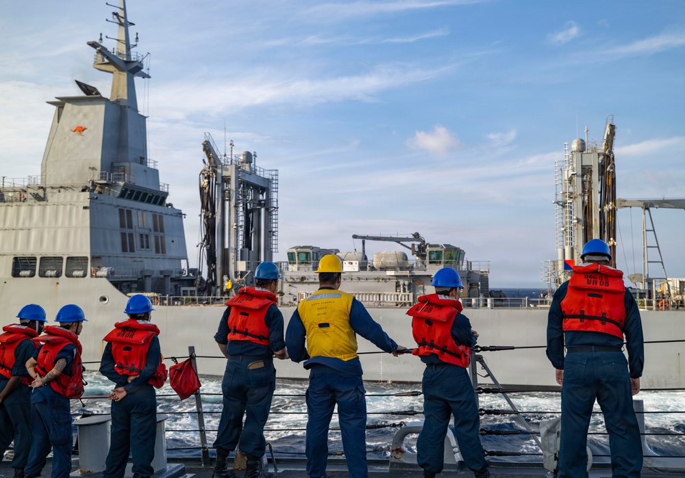 USS Benfold Completes a Replenishment-at-Sea with HMAS Supply