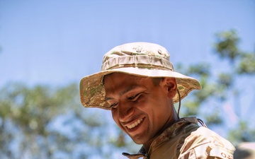 U.S., Peruvian and Chilean soldiers conduct jungle survival training, SV26