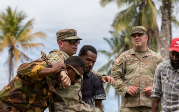 Wisconsin National Guard trains Papua New Guinea Defence Force, local civilians on disaster relief