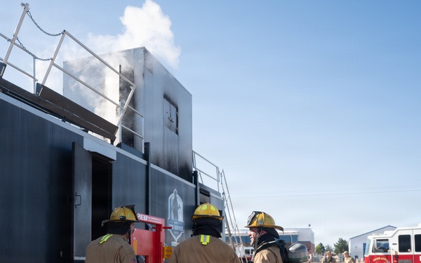 Gowen Field Fire Department trains with live fire simulator