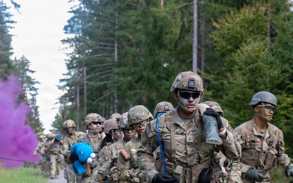 2d Cavalry Regiment’s Regimental Support Squadron’s Spur Ride tests Soldiers’ strength, skills, and teamwork