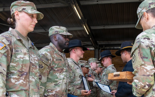 2d Cavalry Regiment’s Regimental Support Squadron’s Spur Ride tests Soldiers’ strength, skills, and teamwork