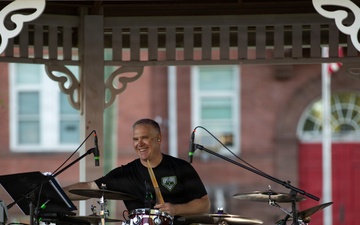 RipChord Performs in Naugatuck