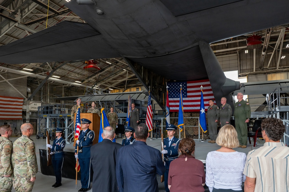 Airmen assumes command of the 139th Airlift Wing