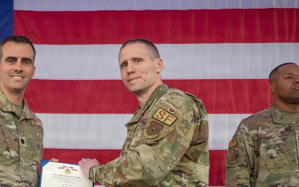 Greene relinquishes command as Barquet takes helm of 944th SFS