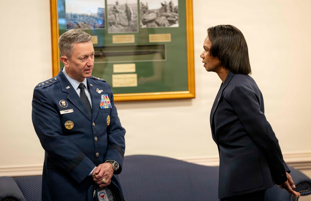CJCS Meets with Condoleezza Rice
