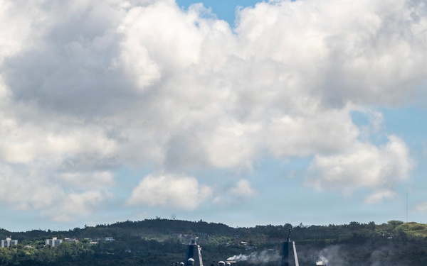 USS San Diego (LPD 22) departs Naval Base Guam