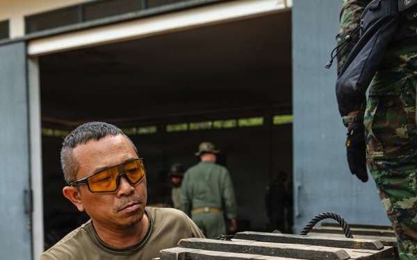 U.S. Marines and Thailand Mine Action Center participate in Deployed for Training Bilateral EOD Exercise