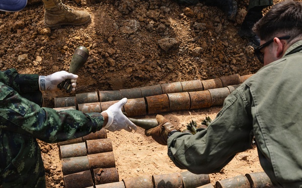 U.S. Marines and Thailand Mine Action Center participate in Deployed for Training Bilateral EOD Exercise