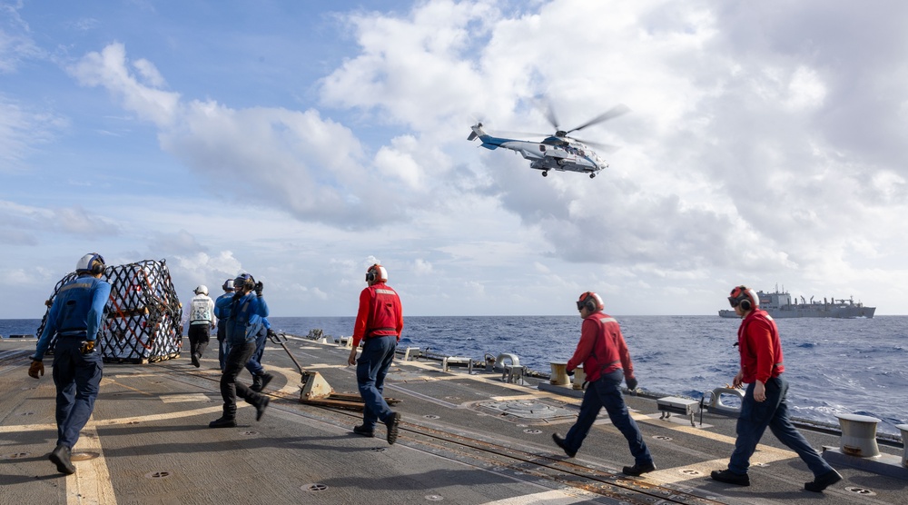 USS Mustin conducts vertical replenishment-at-sea with USNS Cesar Chavez