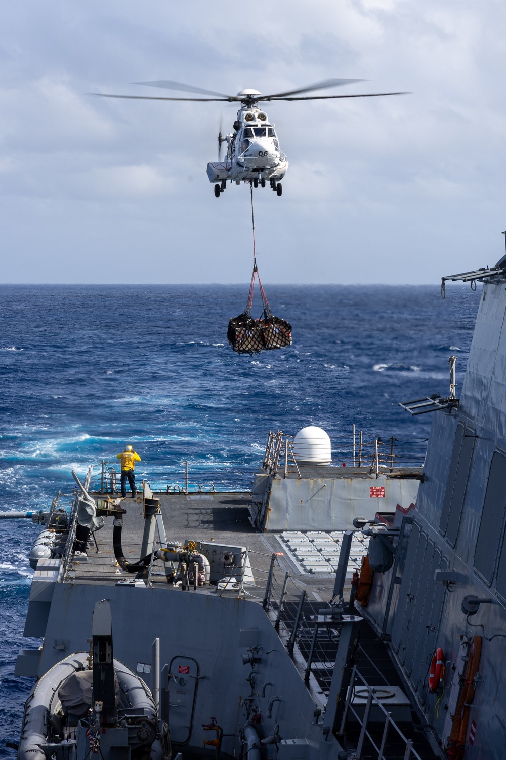 USS Mustin conducts vertical replenishment-at-sea with USNS Cesar Chavez
