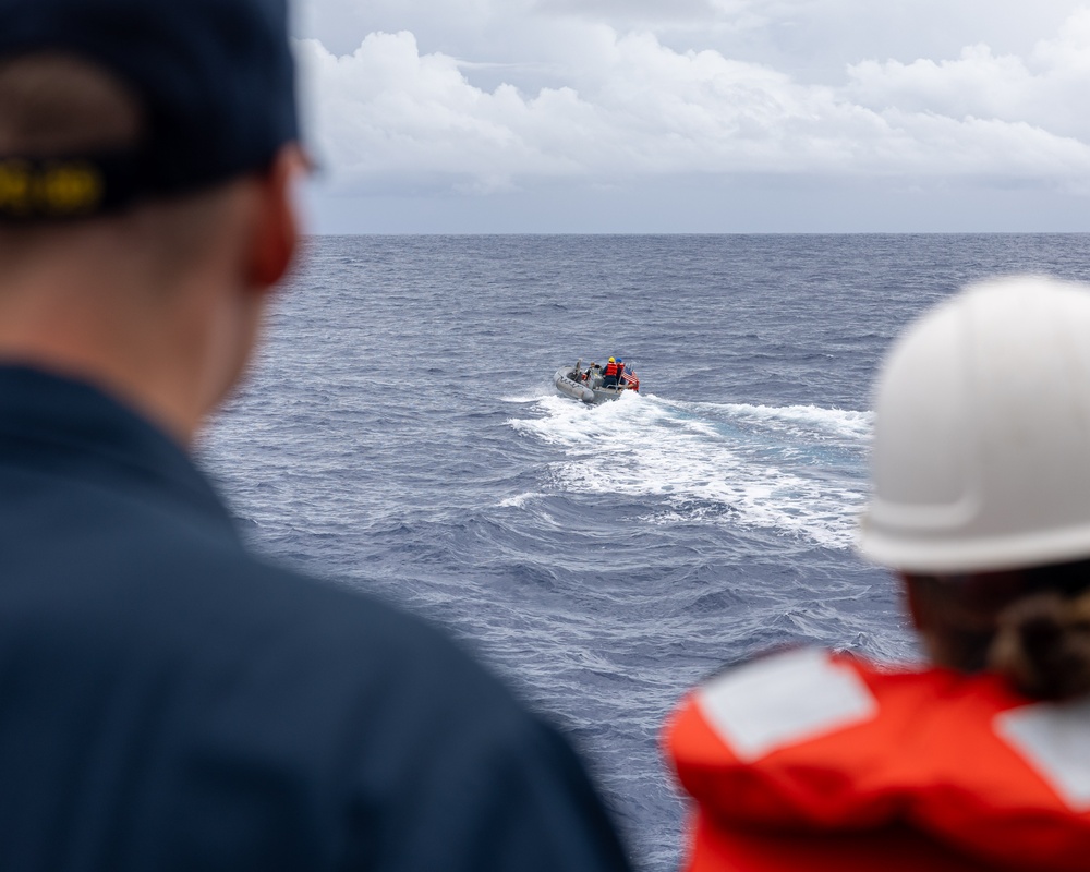 USS Mustin conducts boats operations