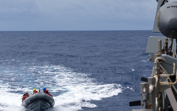 USS Mustin conducts boats operations