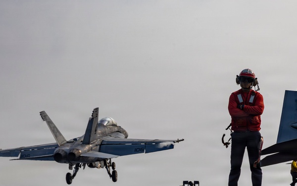 Abraham Lincoln Conducts Flight Operations