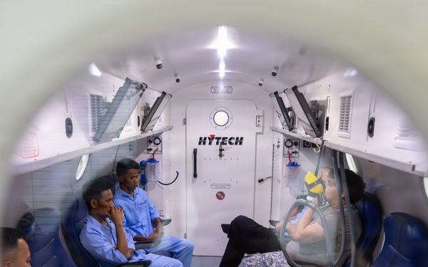 Pacific Partnership 2026 holds a dive subject matter expert exchange at Hospital Angkatan Tentera Wilayah Kota Kinabalu in Kota Kinabalu, Malaysia