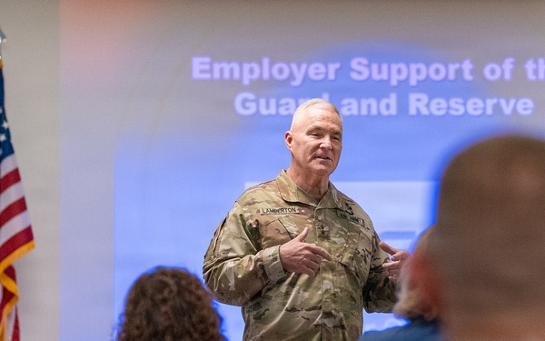 Local employers tour Kentucky Air National Guard and Air Force Museum