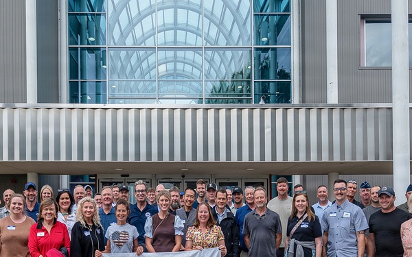 Local employers tour Kentucky Air National Guard and Air Force Museum