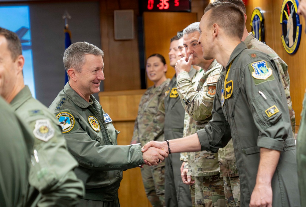 CJCS Visits with 48th Fighter Wing