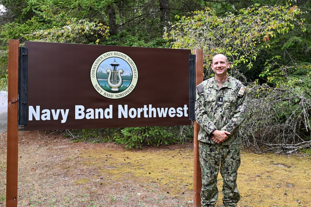 Navy Band Northwest Welcomes Bandmaster Lieutenant Junior Grade Matthew Tremel