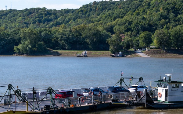 Coast Guard enforces Riverfest safety zone