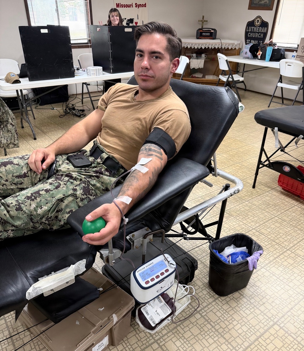 NTAG Mid America Sailors Support National Blood Supply