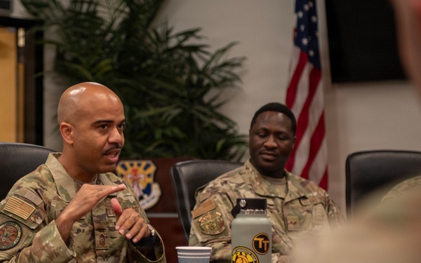 AFRC COMMAND CHIEF NUÑEZ VISITS LUKE, MENTORS 944TH AIRMAN