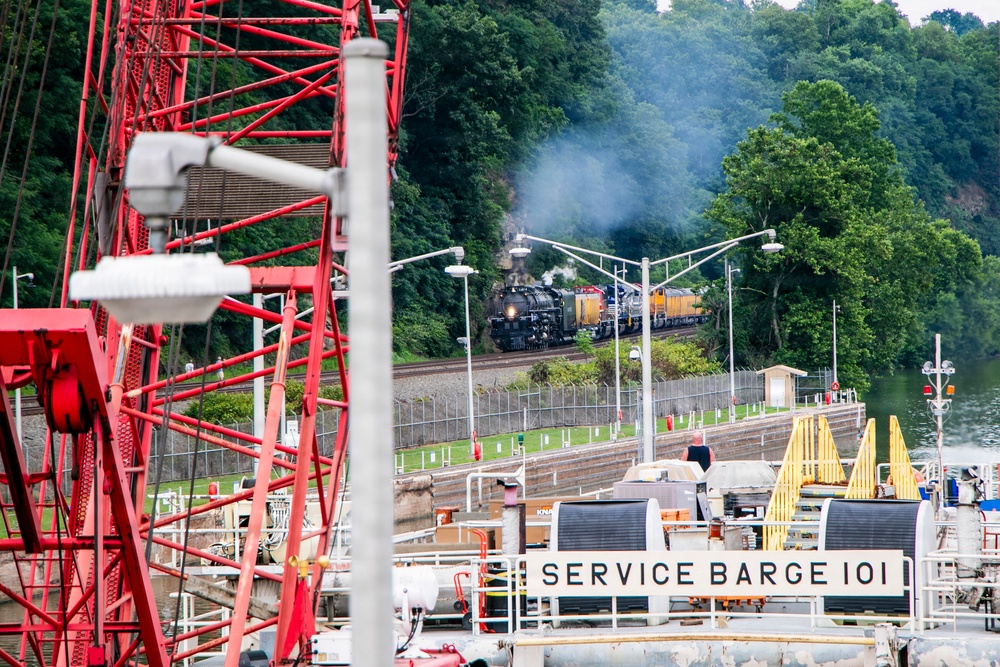 Big Boy No. 4014 at Emsworth Locks and Dams - USACE Pittsburgh District