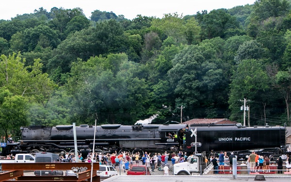 Big Boy No. 4014 at Emsworth Locks and Dams - USACE Pittsburgh District