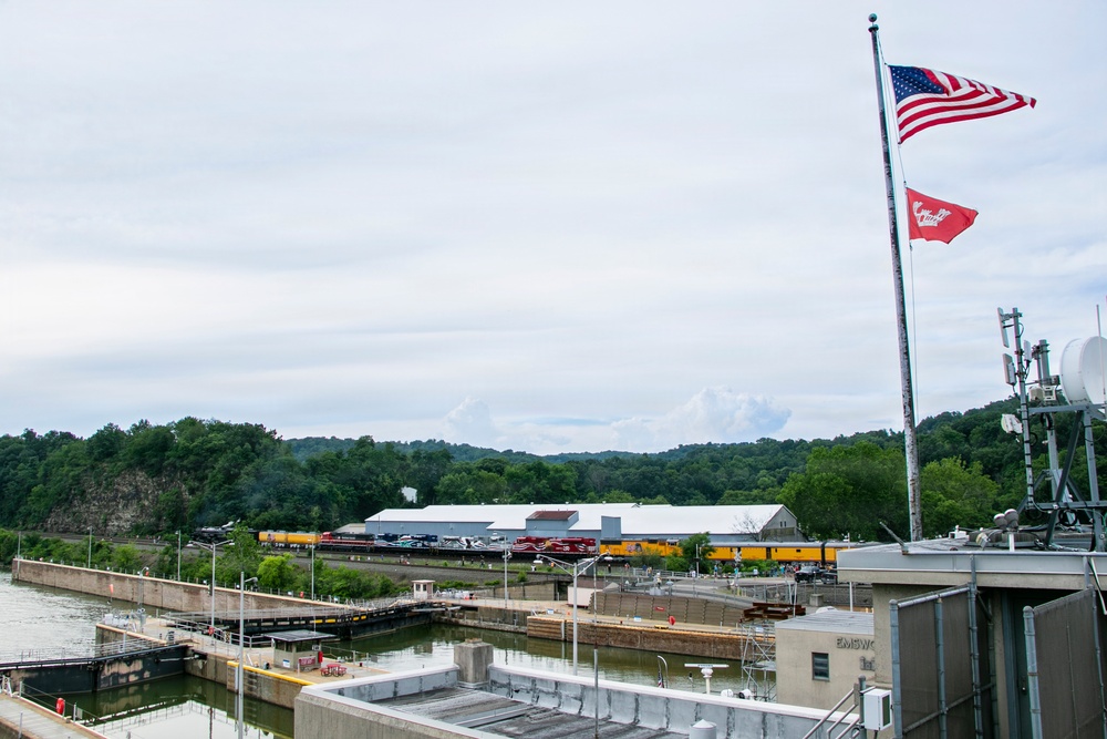 Big Boy No. 4014 at Emsworth Locks and Dams - USACE Pittsburgh District