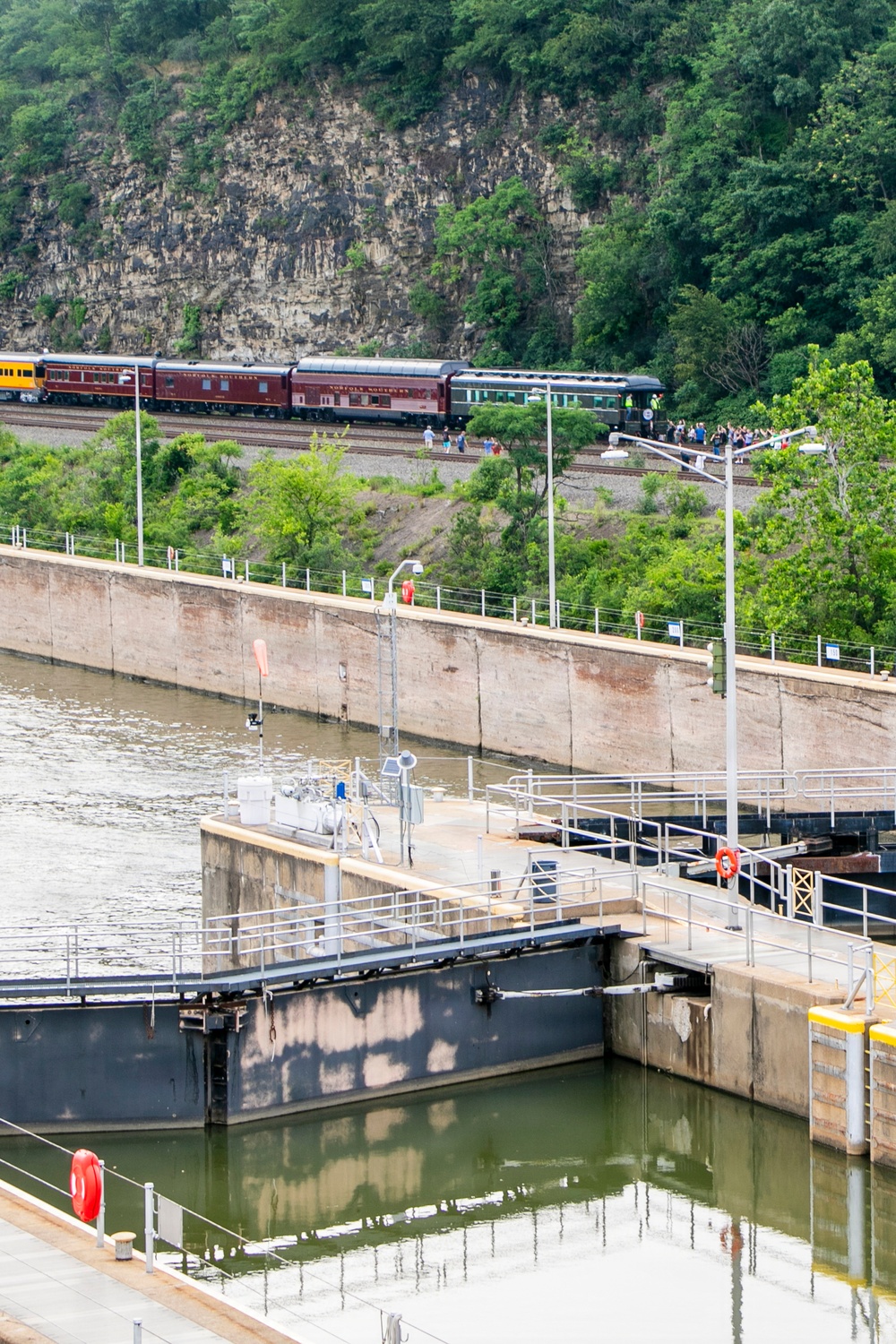 Big Boy No. 4014 at Emsworth Locks and Dams - USACE Pittsburgh District